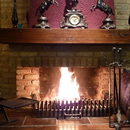 B&B Aan De Singelgracht Бреда Екстериор снимка