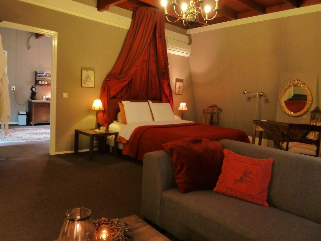B&B Aan De Singelgracht Бреда Стая снимка