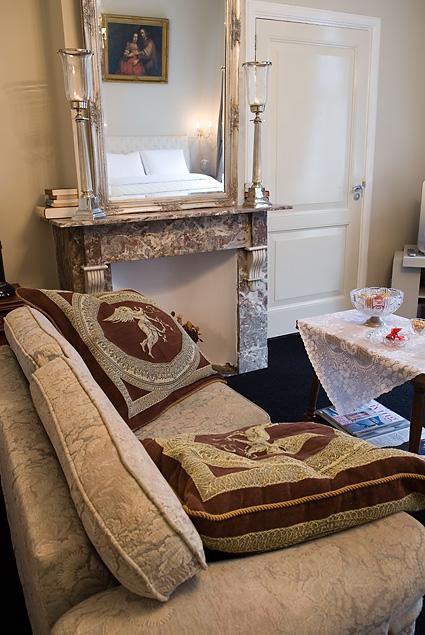 B&B Aan De Singelgracht Бреда Стая снимка