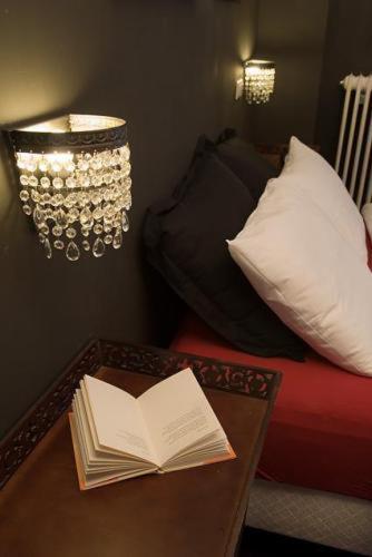 B&B Aan De Singelgracht Бреда Екстериор снимка