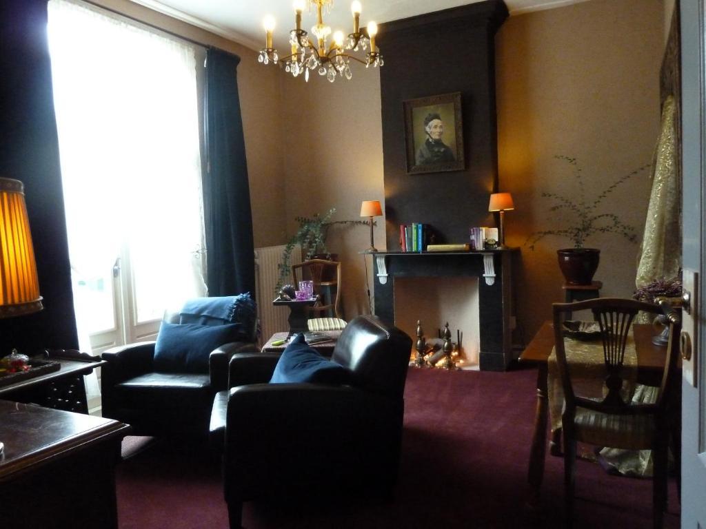 B&B Aan De Singelgracht Бреда Стая снимка
