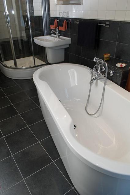 B&B Aan De Singelgracht Бреда Стая снимка
